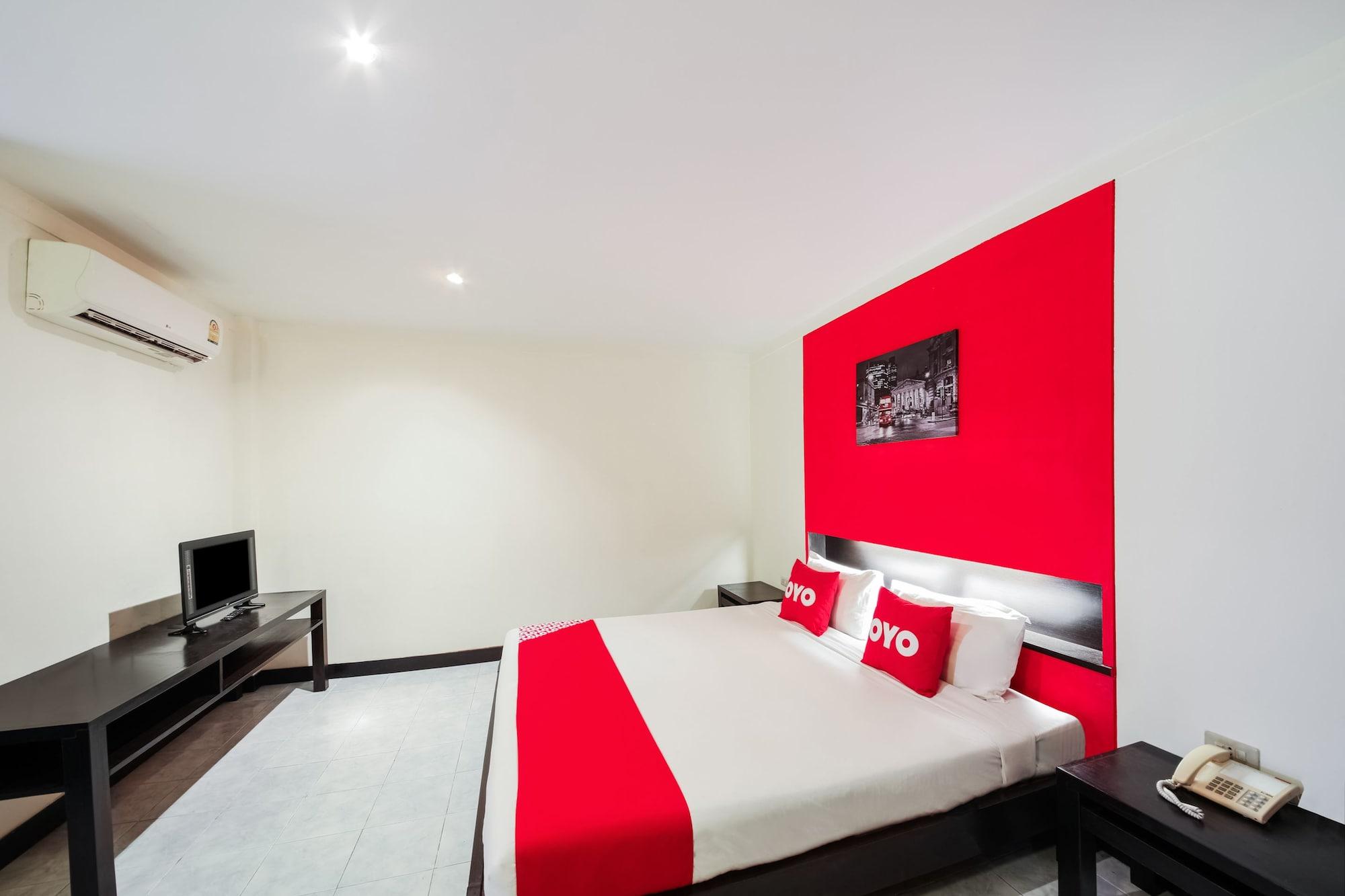 Oyo 244 Roar Inn Patong מראה חיצוני תמונה
