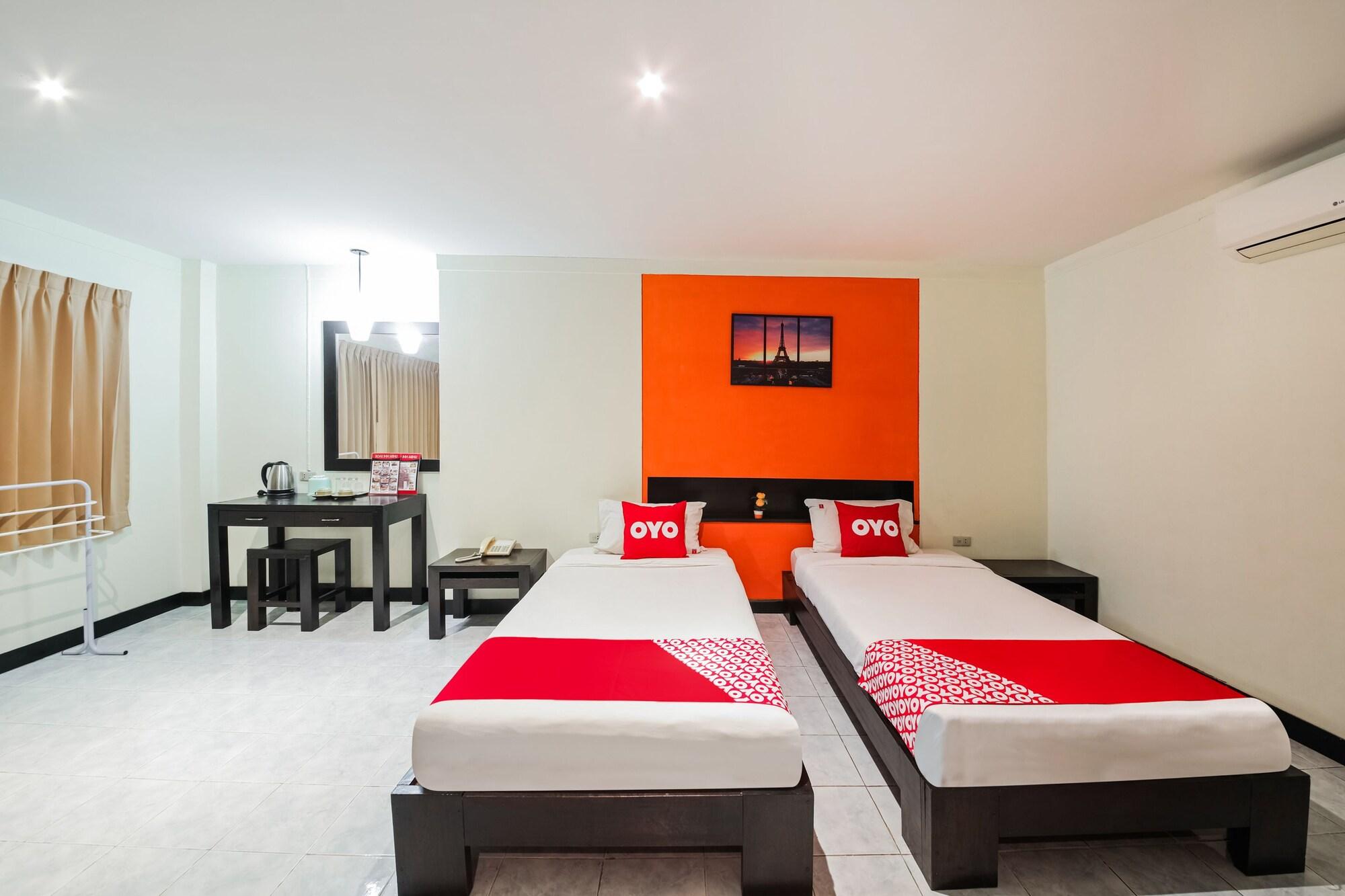 Oyo 244 Roar Inn Patong מראה חיצוני תמונה