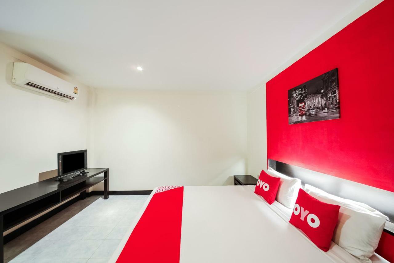 Oyo 244 Roar Inn Patong מראה חיצוני תמונה