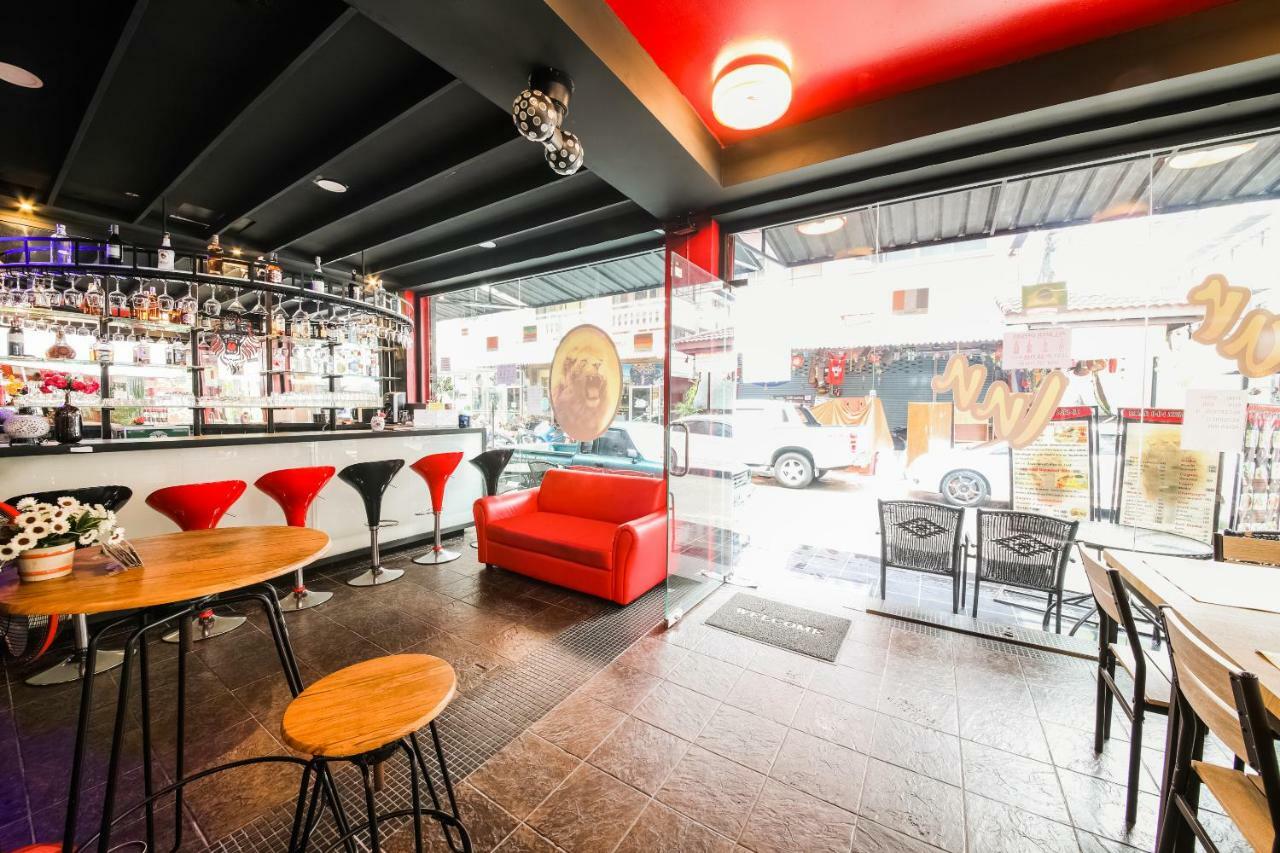 Oyo 244 Roar Inn Patong מראה חיצוני תמונה